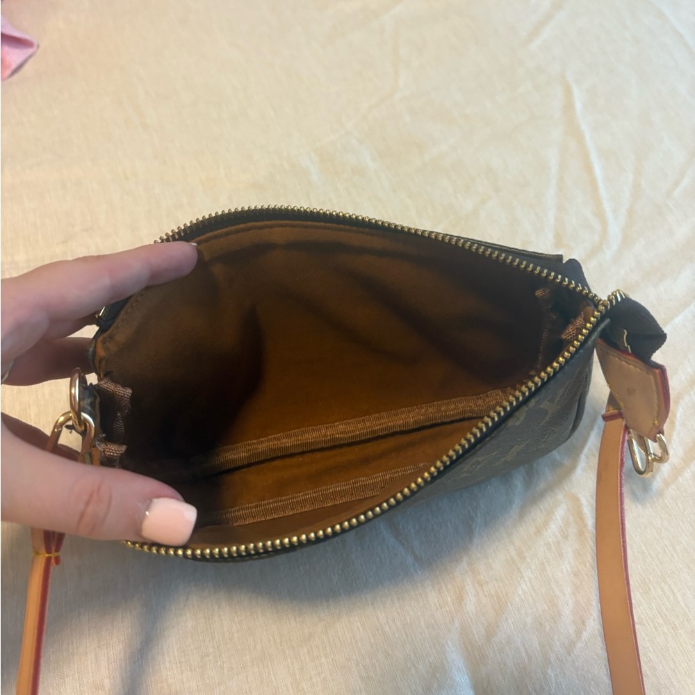 Brown Crossbody Bag - Picture 6 of 13